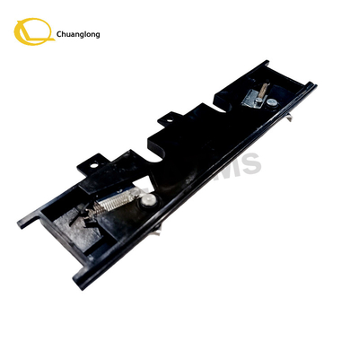 445-0582423 4450582423 ATM suku cadang NCR S1 Metal Cassette Pintu Truk Dengan Pusher Assy NCR Cassette Pusher