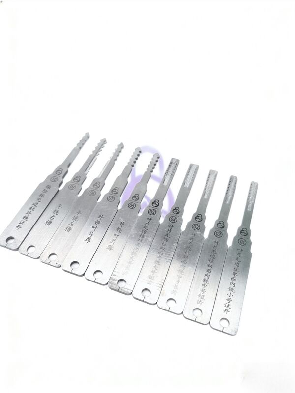 Satu Set 10-potong Grandmaster untuk Brankas Kelas-C, Kunci Mobil/motor & Lalu Lintas